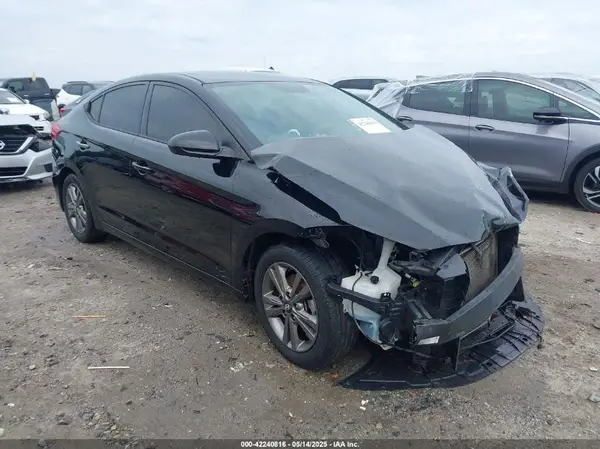 5NPD84LF6HH032242 2017 HYUNDAI ELANTRA - Image 1