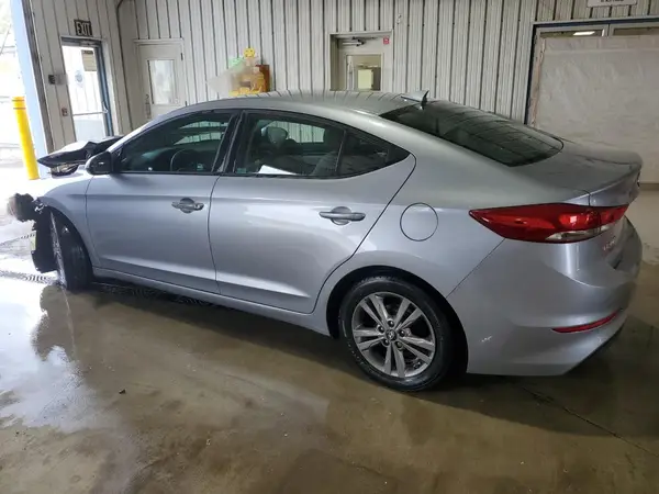 5NPD84LF6HH038820 2017 HYUNDAI ELANTRA - Image 2