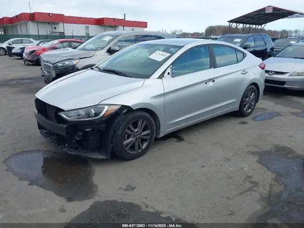 5NPD84LF6HH042964 2017 HYUNDAI ELANTRA - Image 2