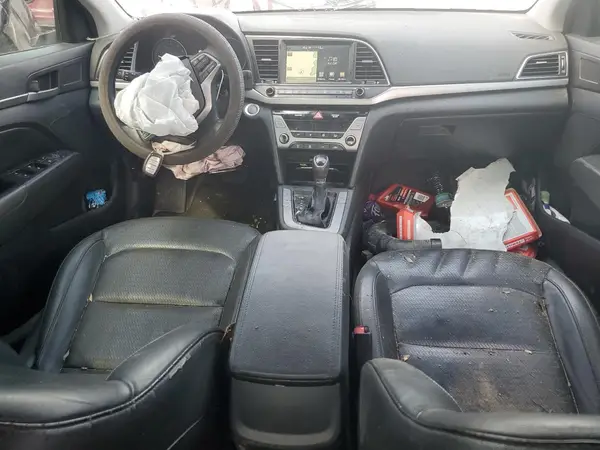5NPD84LF6HH045900 2017 HYUNDAI ELANTRA - Image 8