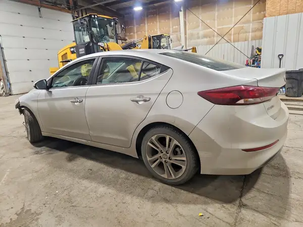5NPD84LF6HH046254 2017 HYUNDAI ELANTRA - Image 2