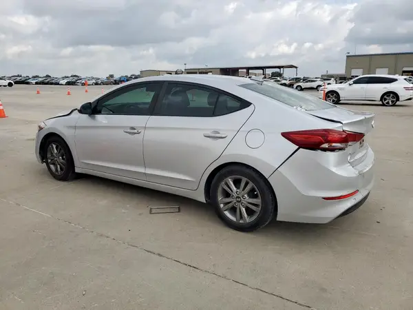 5NPD84LF6HH049753 2017 HYUNDAI ELANTRA - Image 2