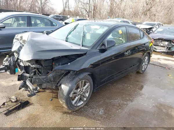 5NPD84LF6HH050305 2017 HYUNDAI ELANTRA - Image 2
