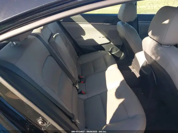 5NPD84LF6HH050322 2017 HYUNDAI ELANTRA - Image 8