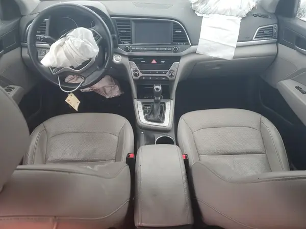 5NPD84LF6HH050546 2017 HYUNDAI ELANTRA - Image 8