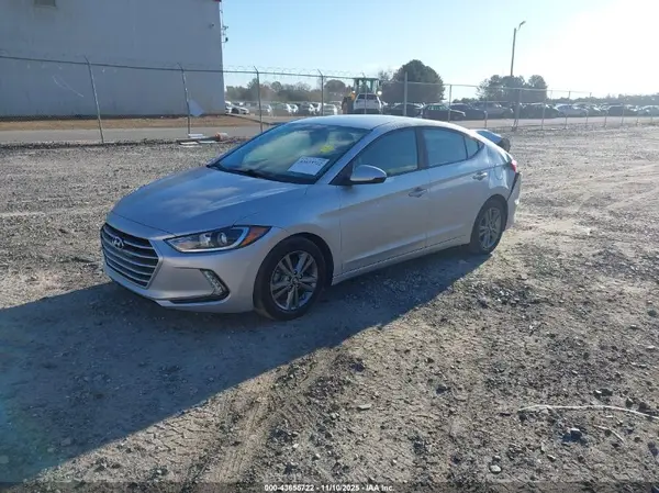 5NPD84LF6HH050921 2017 HYUNDAI ELANTRA - Image 2