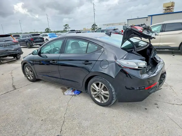 5NPD84LF6HH051518 2017 HYUNDAI ELANTRA - Image 2