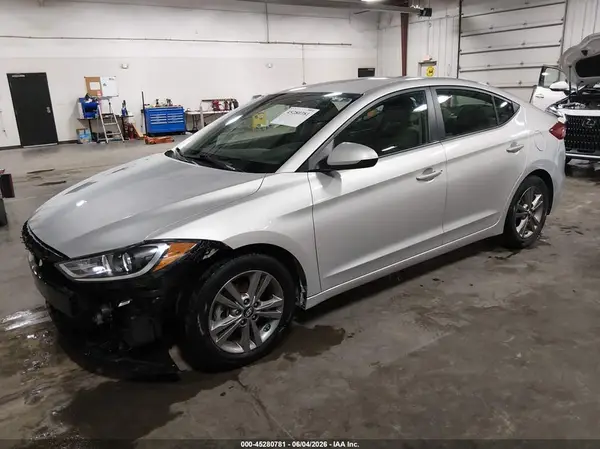5NPD84LF6HH051650 2017 HYUNDAI ELANTRA - Image 2