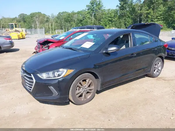 5NPD84LF6HH052104 2017 HYUNDAI ELANTRA - Image 2