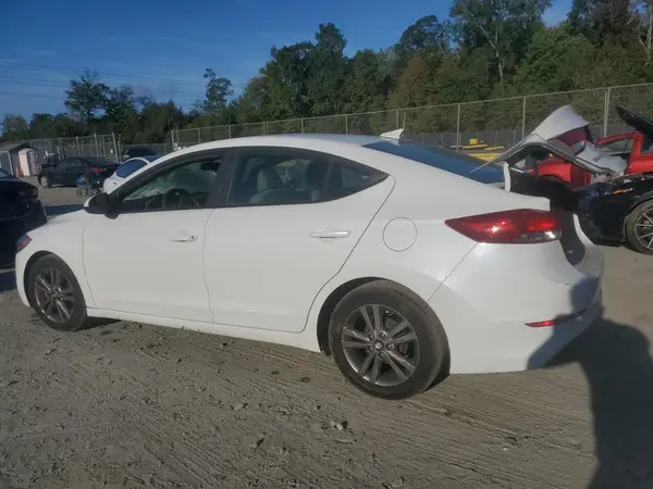 5NPD84LF6HH054225 2017 HYUNDAI ELANTRA - Image 2