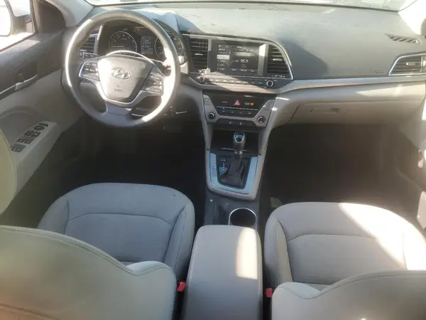 5NPD84LF6HH054225 2017 HYUNDAI ELANTRA - Image 8