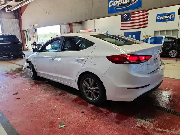 5NPD84LF6HH054791 2017 HYUNDAI ELANTRA - Image 2