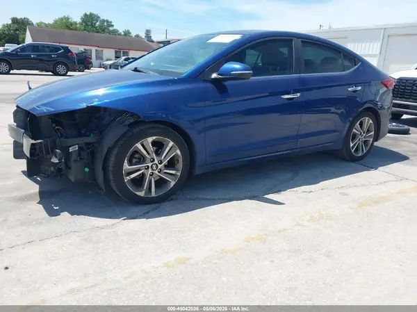 5NPD84LF6HH058131 2017 HYUNDAI ELANTRA - Image 2