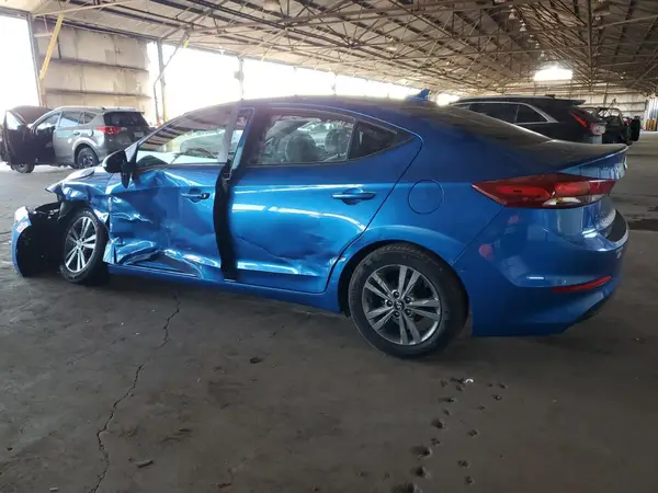5NPD84LF6HH061787 2017 HYUNDAI ELANTRA - Image 2