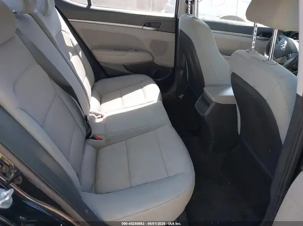 5NPD84LF6HH062423 2017 HYUNDAI ELANTRA - Image 8