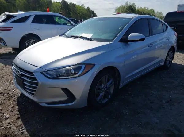 5NPD84LF6HH062986 2017 HYUNDAI ELANTRA - Image 2