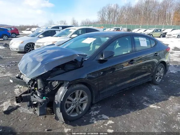5NPD84LF6HH064317 2017 HYUNDAI ELANTRA - Image 2
