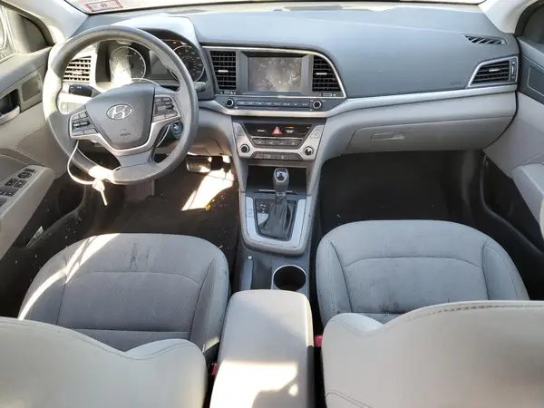 5NPD84LF6HH065810 2017 HYUNDAI ELANTRA - Image 8