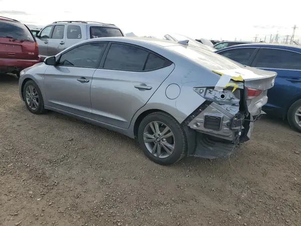 5NPD84LF6HH067010 2017 HYUNDAI ELANTRA - Image 2