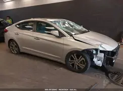 5NPD84LF6HH067122 2017 HYUNDAI ELANTRA
