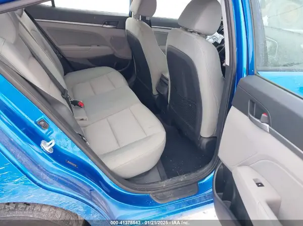 5NPD84LF6HH071462 2017 HYUNDAI ELANTRA - Image 8