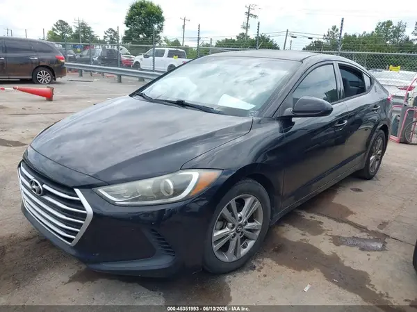 5NPD84LF6HH072613 2017 HYUNDAI ELANTRA - Image 2