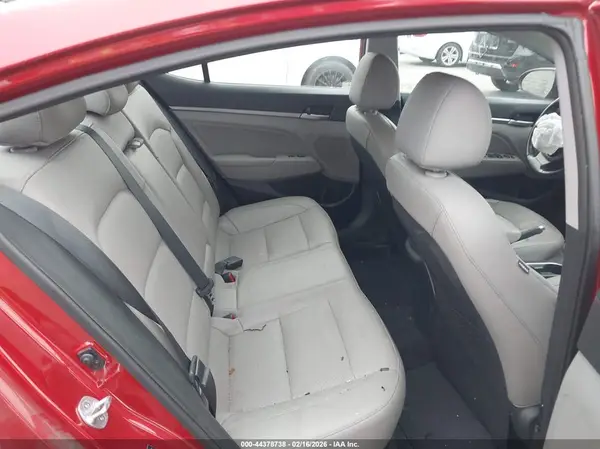 5NPD84LF6HH076175 2017 HYUNDAI ELANTRA - Image 8