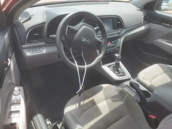5NPD84LF6HH076192 2017 HYUNDAI ELANTRA - Image 8