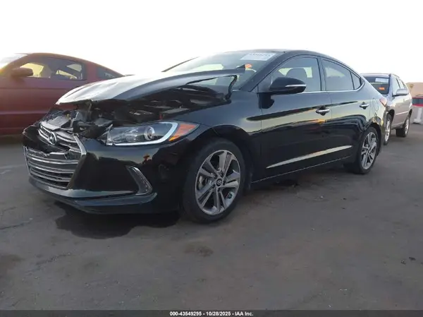 5NPD84LF6HH083806 2017 HYUNDAI ELANTRA - Image 2