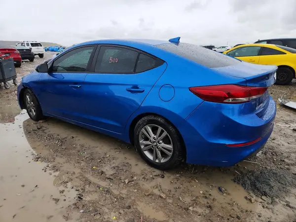 5NPD84LF6HH084499 2017 HYUNDAI ELANTRA - Image 2