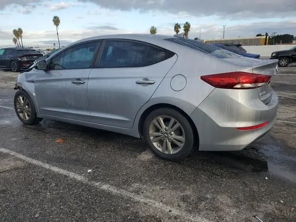 5NPD84LF6HH087502 2017 HYUNDAI ELANTRA - Image 2