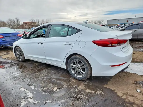 5NPD84LF6HH089752 2017 HYUNDAI ELANTRA - Image 2