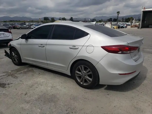 5NPD84LF6HH089945 2017 HYUNDAI ELANTRA - Image 2
