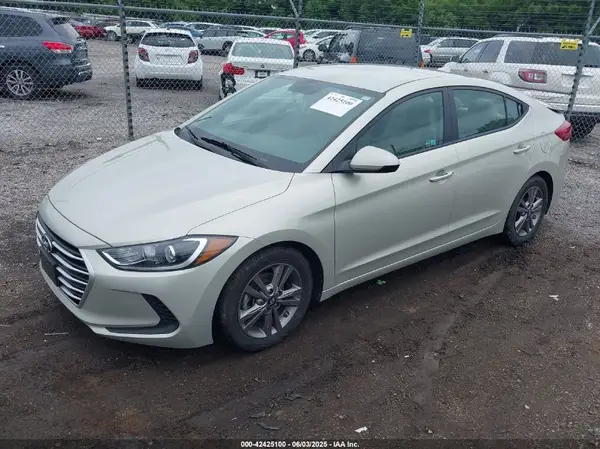 5NPD84LF6HH091856 2017 HYUNDAI ELANTRA - Image 2