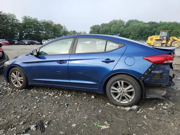 5NPD84LF6HH094479 2017 HYUNDAI ELANTRA - Image 2