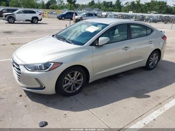 5NPD84LF6HH096667 2017 HYUNDAI ELANTRA - Image 2