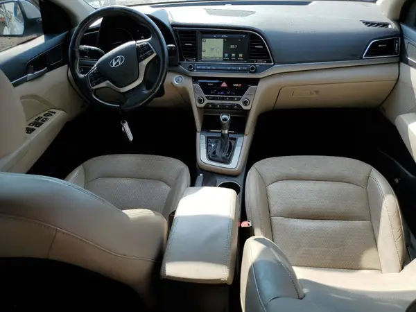 5NPD84LF6HH105853 2017 HYUNDAI ELANTRA - Image 8
