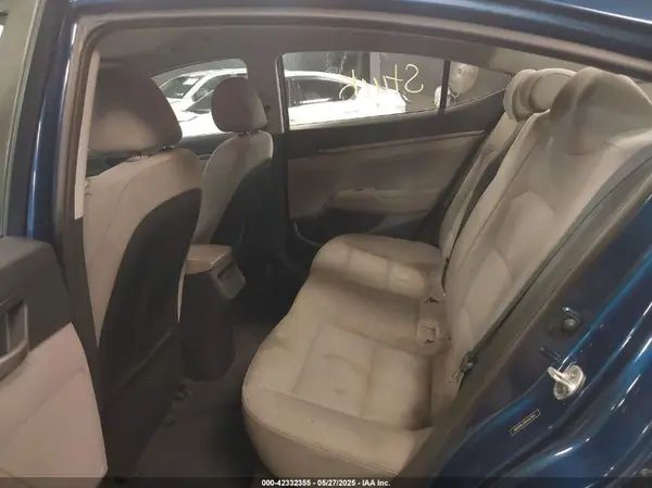 5NPD84LF6HH107943 2017 HYUNDAI ELANTRA - Image 8
