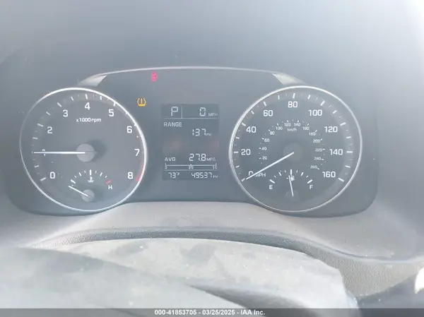 2017 HYUNDAI ELANTRA auction photo 7