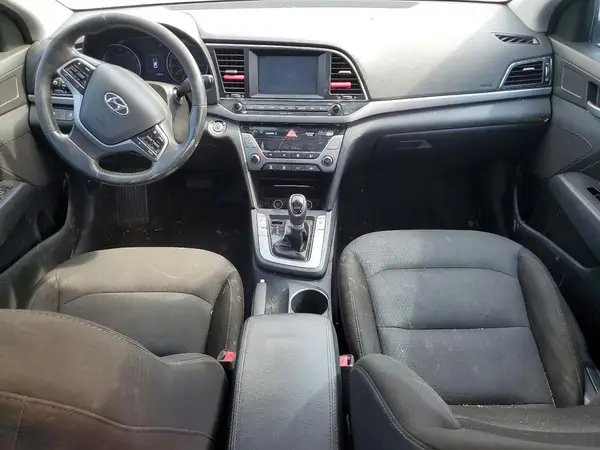 5NPD84LF6HH114018 2017 HYUNDAI ELANTRA - Image 8