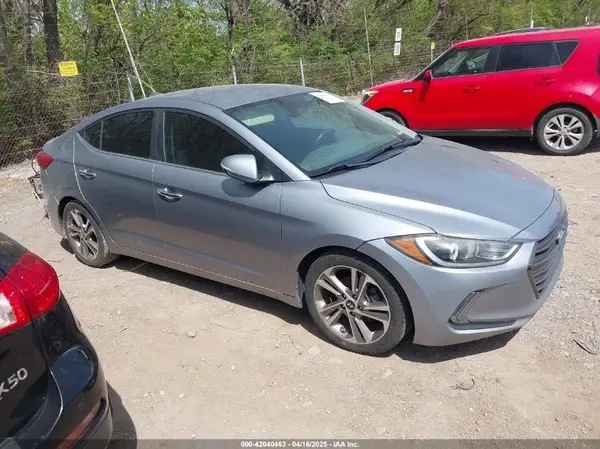 5NPD84LF6HH114746 2017 HYUNDAI ELANTRA - Image 1