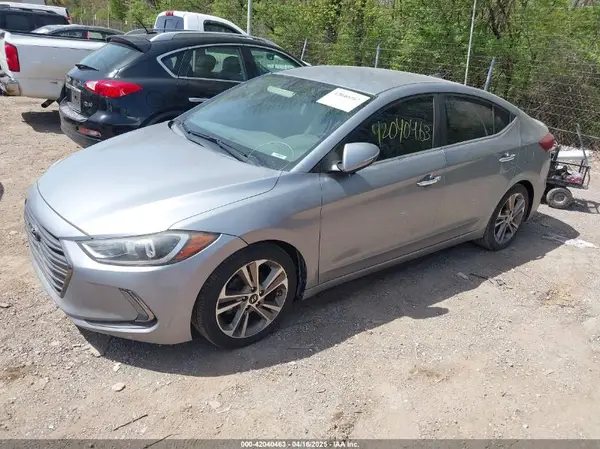 5NPD84LF6HH114746 2017 HYUNDAI ELANTRA - Image 2