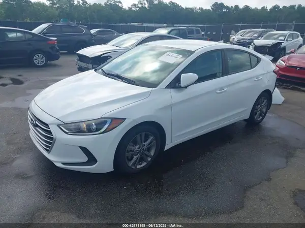5NPD84LF6HH117274 2017 HYUNDAI ELANTRA - Image 2