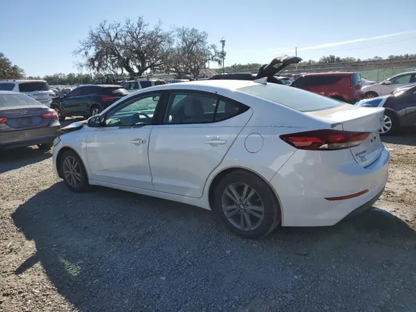 5NPD84LF6HH118814 2017 HYUNDAI ELANTRA - Image 2