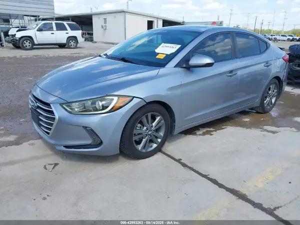 5NPD84LF6HH119333 2017 HYUNDAI ELANTRA - Image 2