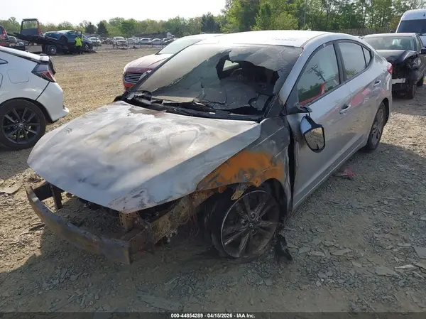 5NPD84LF6HH122216 2017 HYUNDAI ELANTRA - Image 2