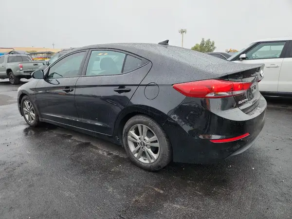 5NPD84LF6HH122507 2017 HYUNDAI ELANTRA - Image 2