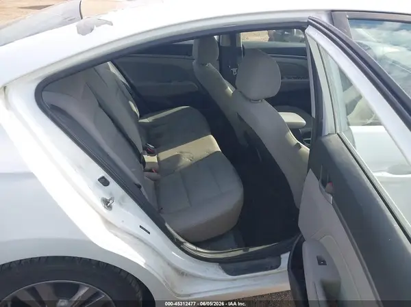5NPD84LF6HH123849 2017 HYUNDAI ELANTRA - Image 8