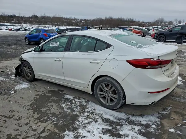 5NPD84LF6HH128422 2017 HYUNDAI ELANTRA - Image 2