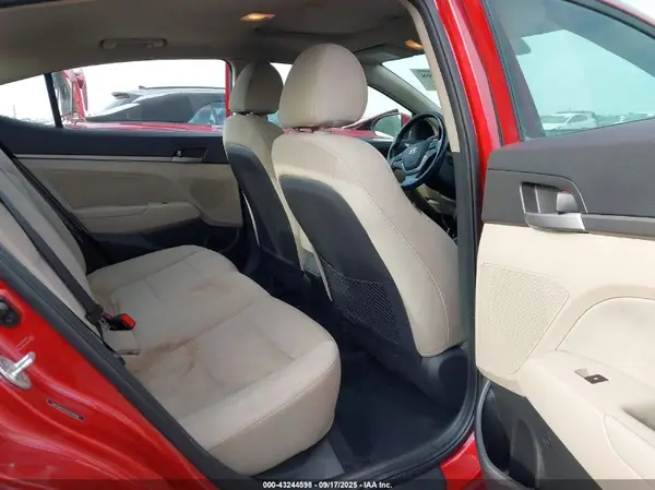 5NPD84LF6HH128520 2017 HYUNDAI ELANTRA - Image 8